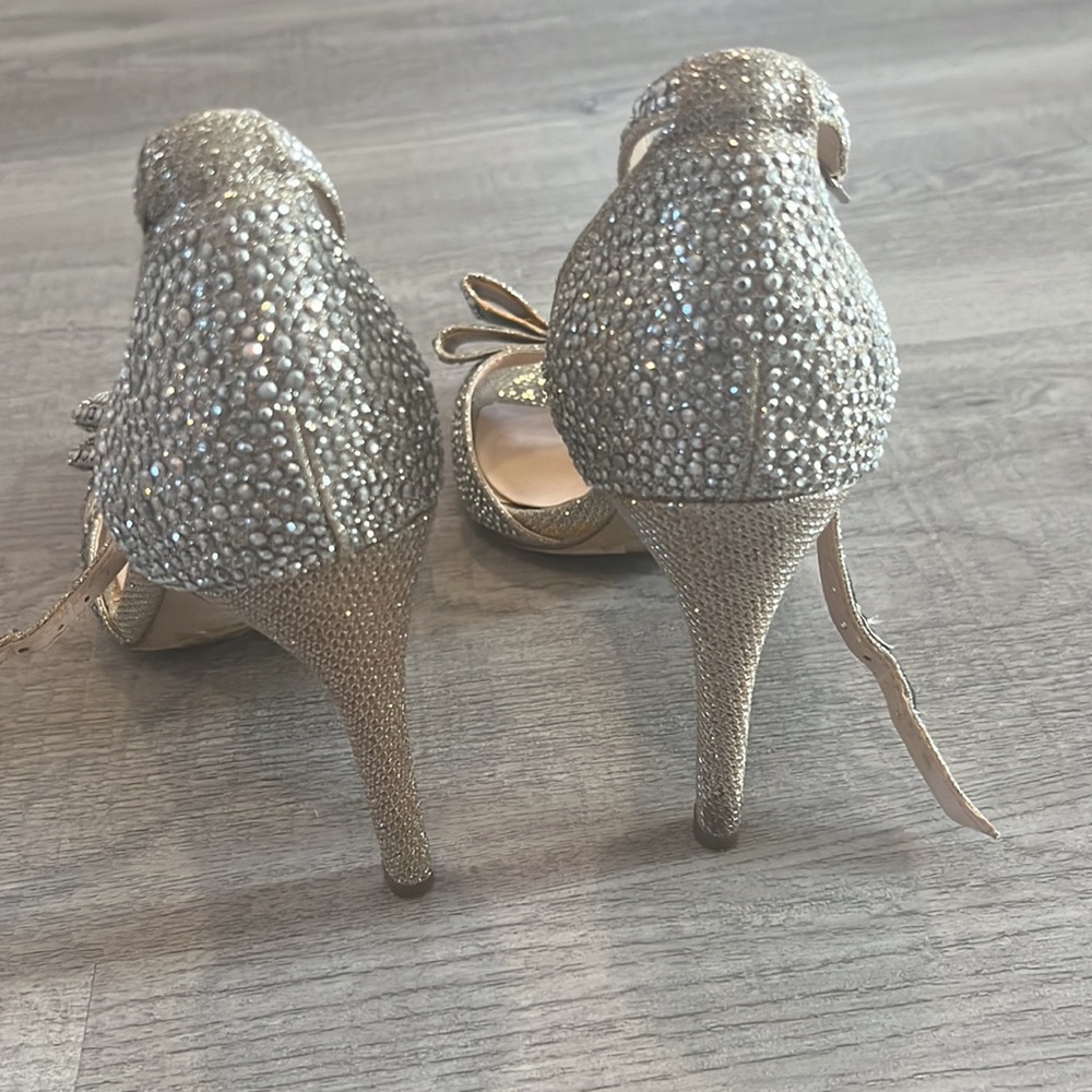 INC Shoes - Picture 4 of 5